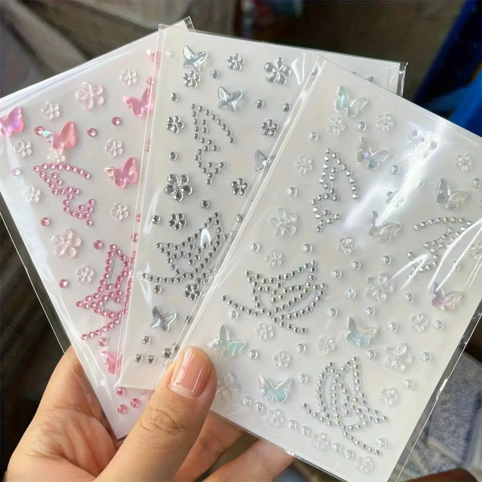 Lightweight Shimmer Holographic Resin Butterfly Face Jewels, Self-Adhesive Faux Rhinestone Temporary Tattoos, DIY Festival Makeup Accessory, Ideal For Halloween Cosplay, Raves (Sports & Outdoor Lawn Games Beanbags-Foot Bags Complement)