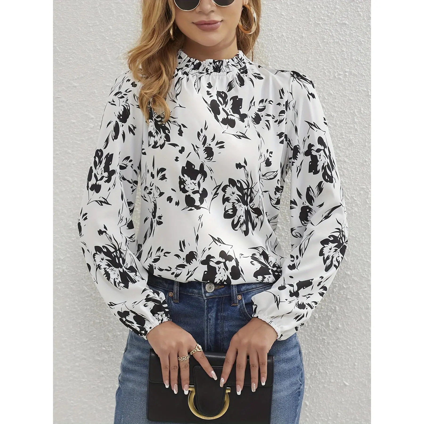 [Ruffled Collar Shirt] Printed Shirt with Ruffled Collar And Lantern Sleeves - Black