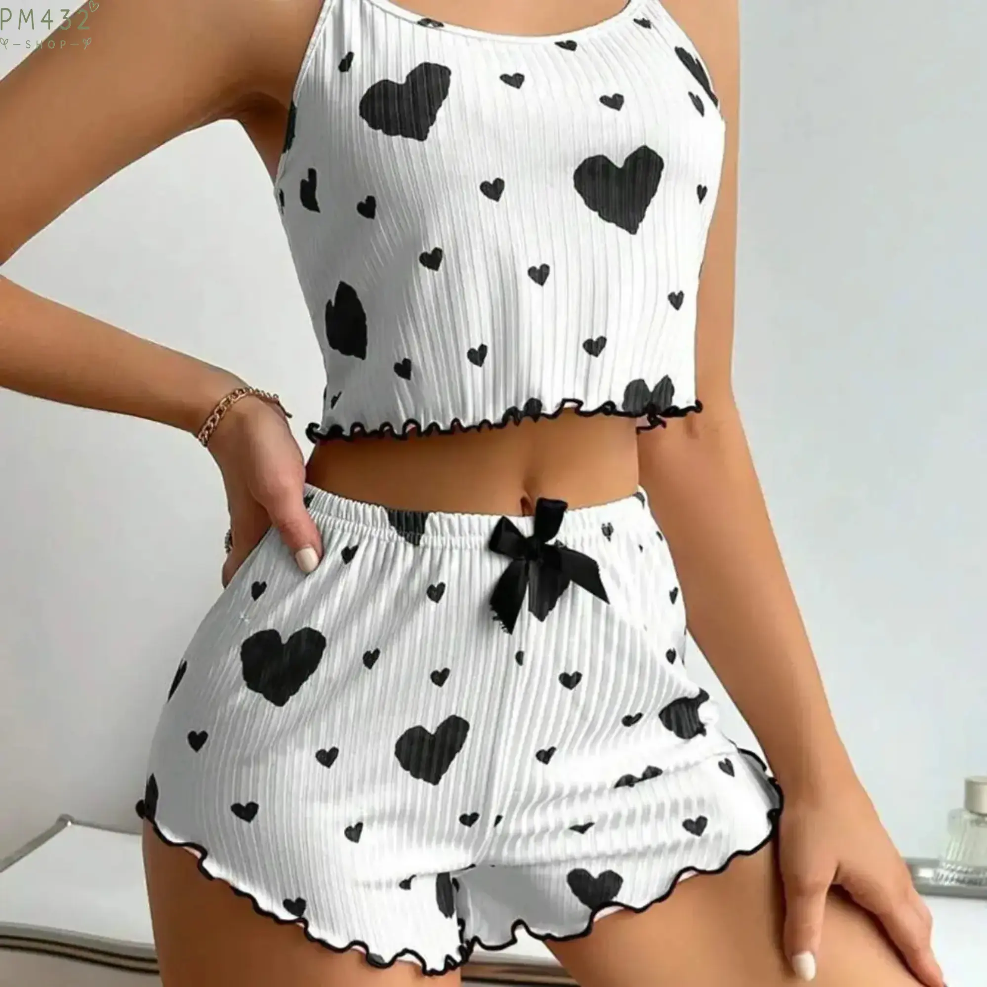 Women’s 2-Piece Lightweight Pajama Set - Spaghetti Strap Cami Top & Heart Print Shorts, Cute Casual Sleepwear for Home Relaxing & Gifting
