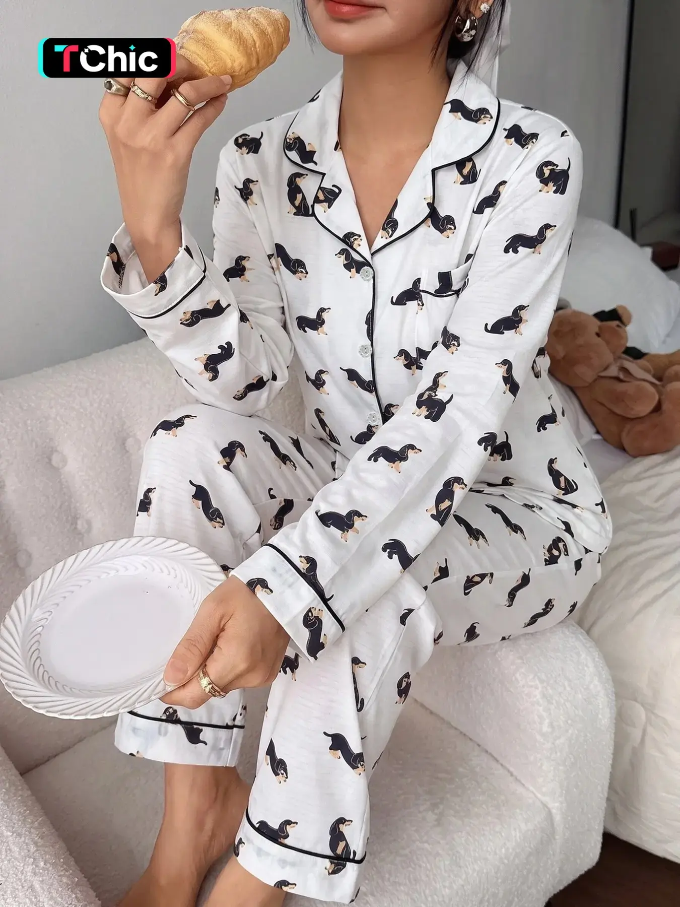Women's Poodle Print Long Sleeve Pajama Set, Cute Sweet Button Collar Top and Pants, Casual Home Wear Sleepwear, All Seasons Comfortable, Loungewear