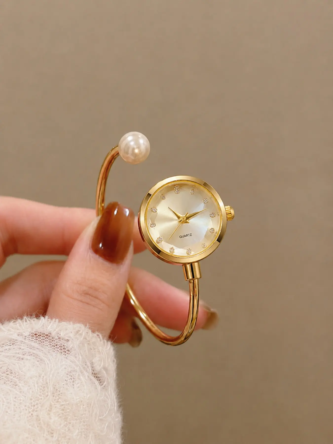 Pearl Open Bracelet Watch, Six Colors Available, Elegant Quartz Watch with Diamond Accents, Casual Style for Daily Wear