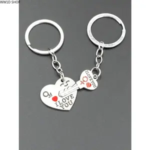 Heart Shape Keychain  Heart Shape Keychain for Couples, Alloy Pendant Key Ring Accessory, Decorative Car Key Charm for Bags, Backpacks and Daily Carry
