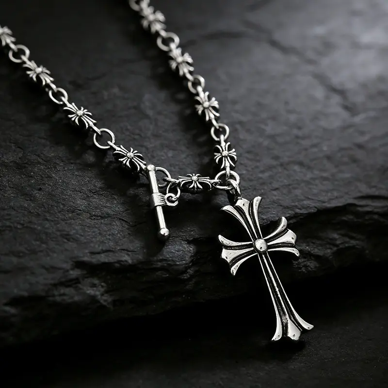 European and American style cross necklace, punk vintage neck accessory for men and women, personalized cast chrome star pendant, fashionable men's cross necklace, couple's jewelry, unisex