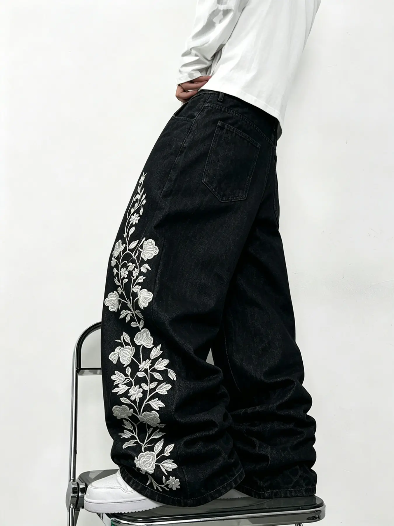 Men's Denim Jeans, Heavy Floral Embroidery Straight Leg Wide Leg Jeans, Y2K Street Fashion Loose Fit Oversized Baggy, All Seasons, Casual & Streetwear