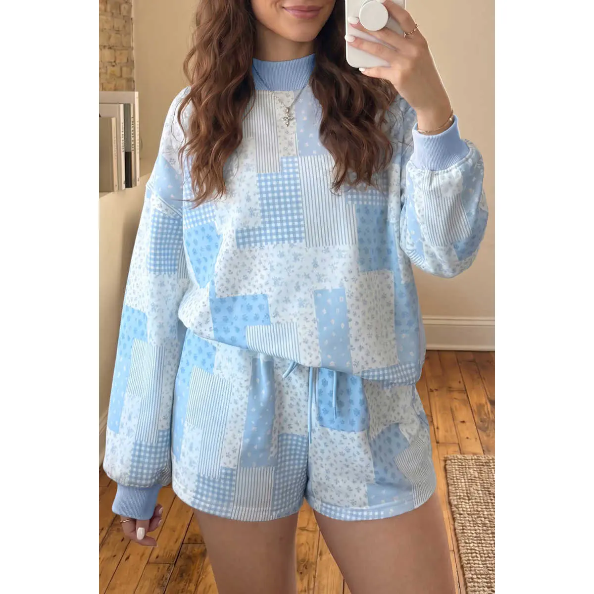 Women's Chic 2-Piece Polyester Patchwork Floral Print Loungewear Set - Plus Size Long Sleeve Baggy Stand Neck Drop Shoulder Pullover Sweatshirt, Elastic Waist Drawstring Shorts - Casual Home Outfit #FallFashion,sohochic