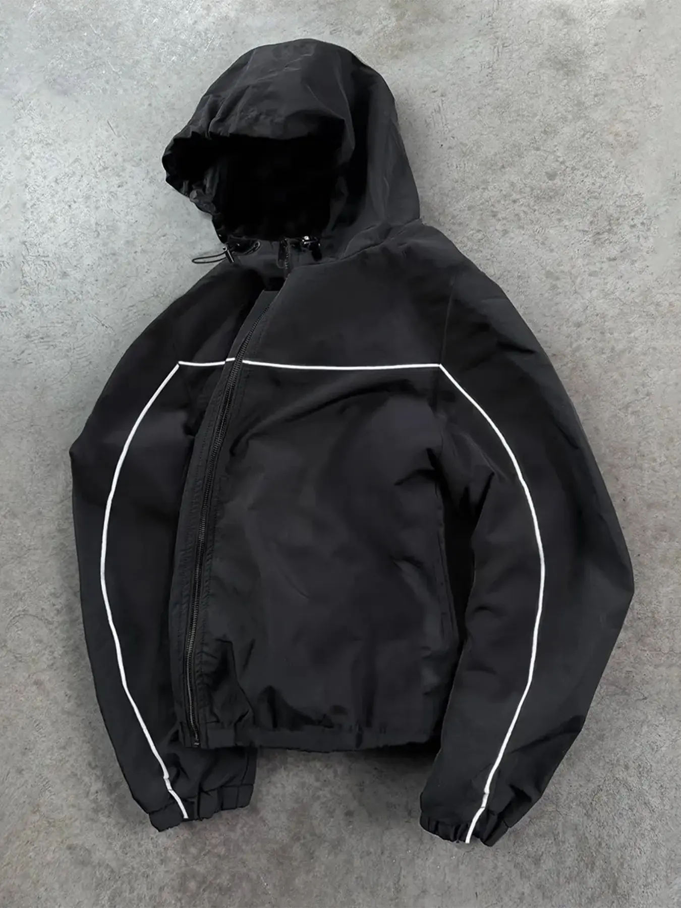 Men's Reflective Hoodie Jacket, Casual Long Sleeve Fitted Jacket, High-Quality Polyester Fiber Fabric Material, Perfect for Night Runs & Social Events