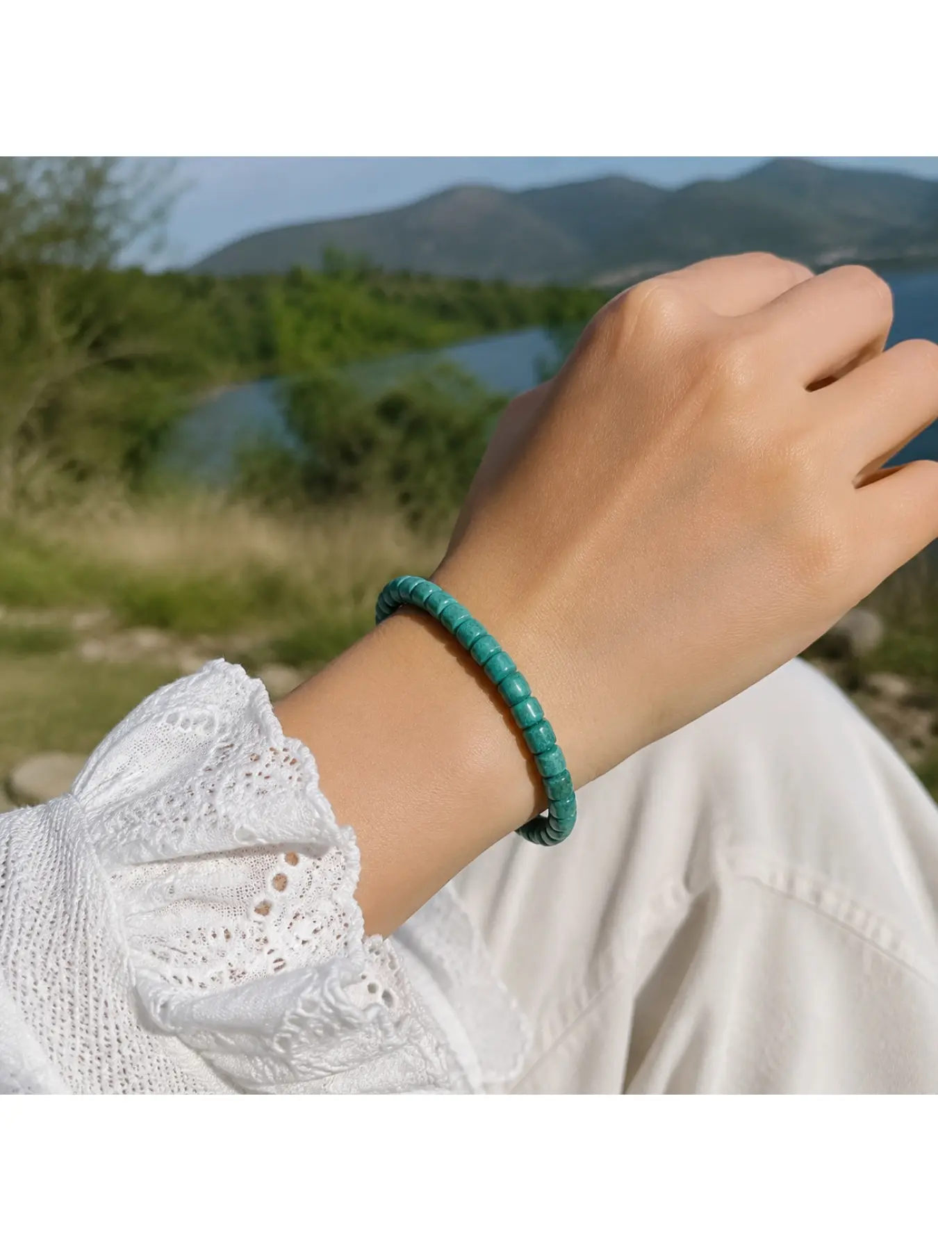 Minimalist Turquoise Crystal Healing Stretch Bracelet Jewelry Made Of High Craft Natural Turquoise Slice Beads, Natural Stone With Stunning Clear Veins, Great Cost Performance, Supports Meditation & Chakra Balance, Daily Wear Bracelet For Him & Her & You