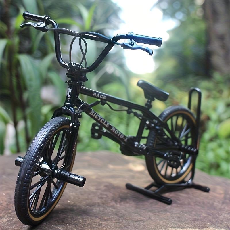 Premium 1/8 scale mini BMX finger bike - cast aluminum alloy, collectible toy for enthusiasts - three colors available