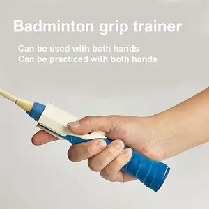 A Badminton Grip Correction Device, Lightweight And Professional, Suitable for Both Hands, Weighing Only 8 Grams/0.28 Ounces, Effectively Corrects The Swinging Posture of Beginners.