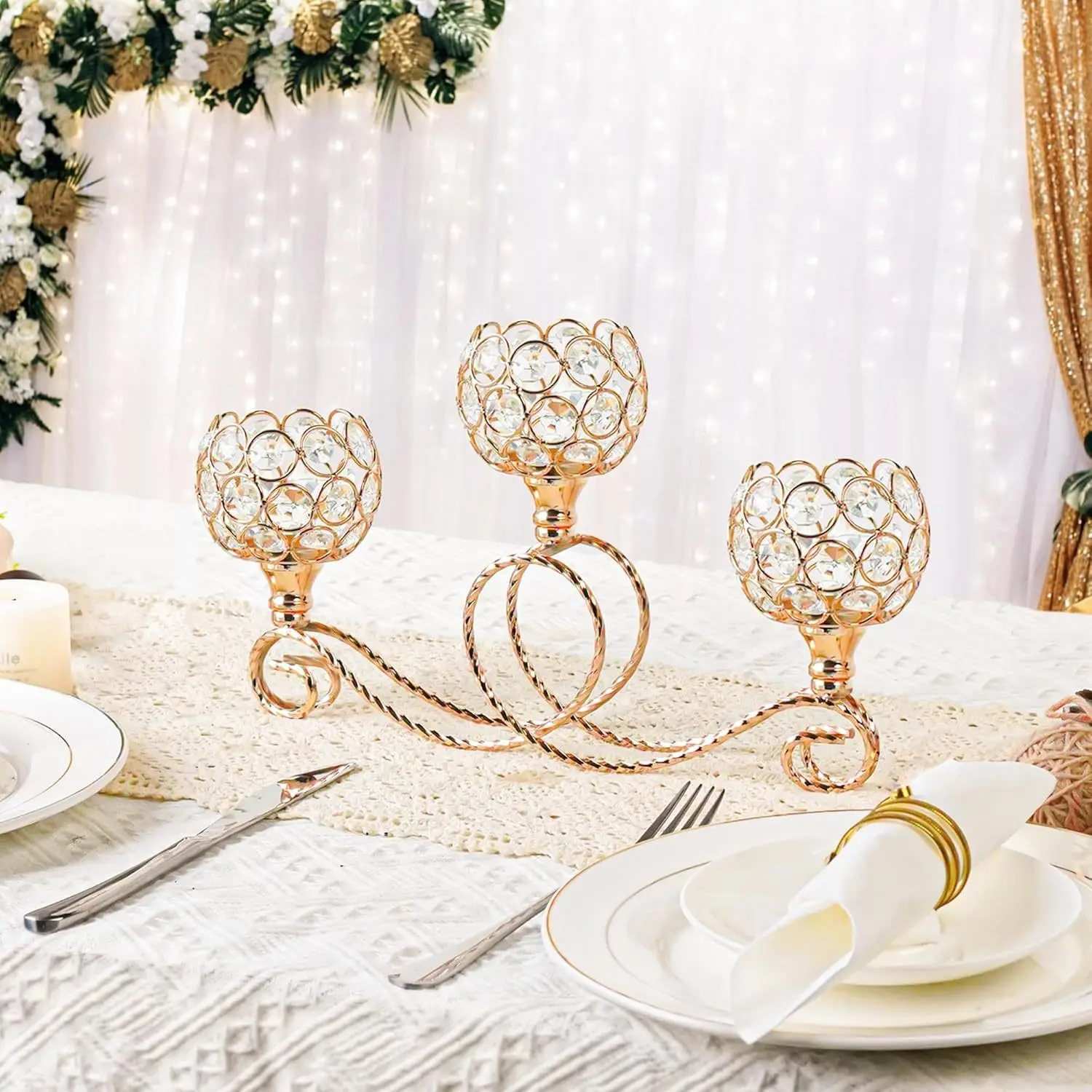 Elegant Three-Arm Decorative Crystal Candle Holder with Pendant, Perfect for Weddings, Anniversaries, Birthdays, Home Decor, Halloween, Christmas, New Year, Candle Holder Centerpieces, Ornament Candle Holders