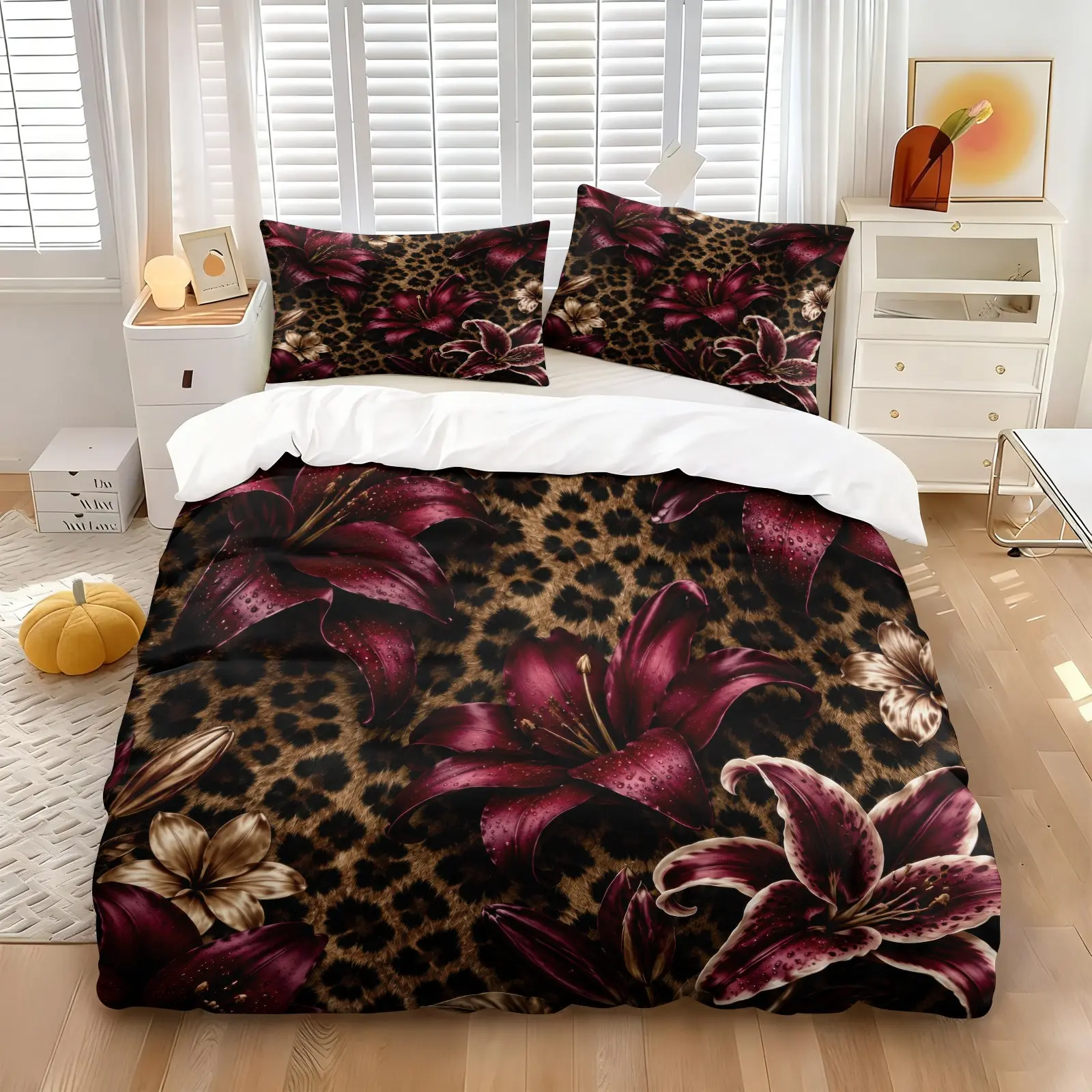 3PCS Moody Dark Floral Lily Duvet Cover Set (1 Duvet Cover + 1‑2 Pillowcases), Soft Cozy Skin‑Friendly Bedding, Elegant Burgundy White Lily Dark Background Full‑Print Pattern, Ideal Gift for Gothic Bedroom & Dorm Decor
