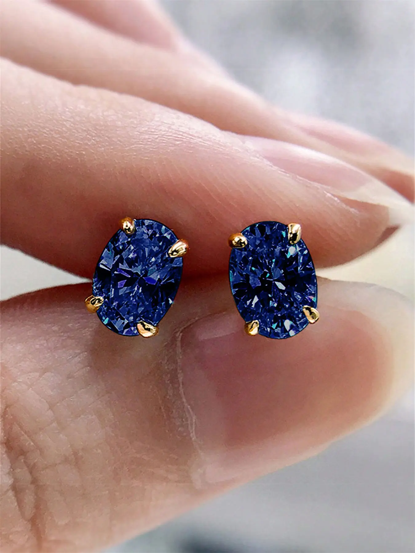 1 Pair Elegant Cubic Zirconia Stud Earrings For Women For Wedding Engagement Anniversary Party Stylish Jewelry Valentine's Day Gift Ear Studs