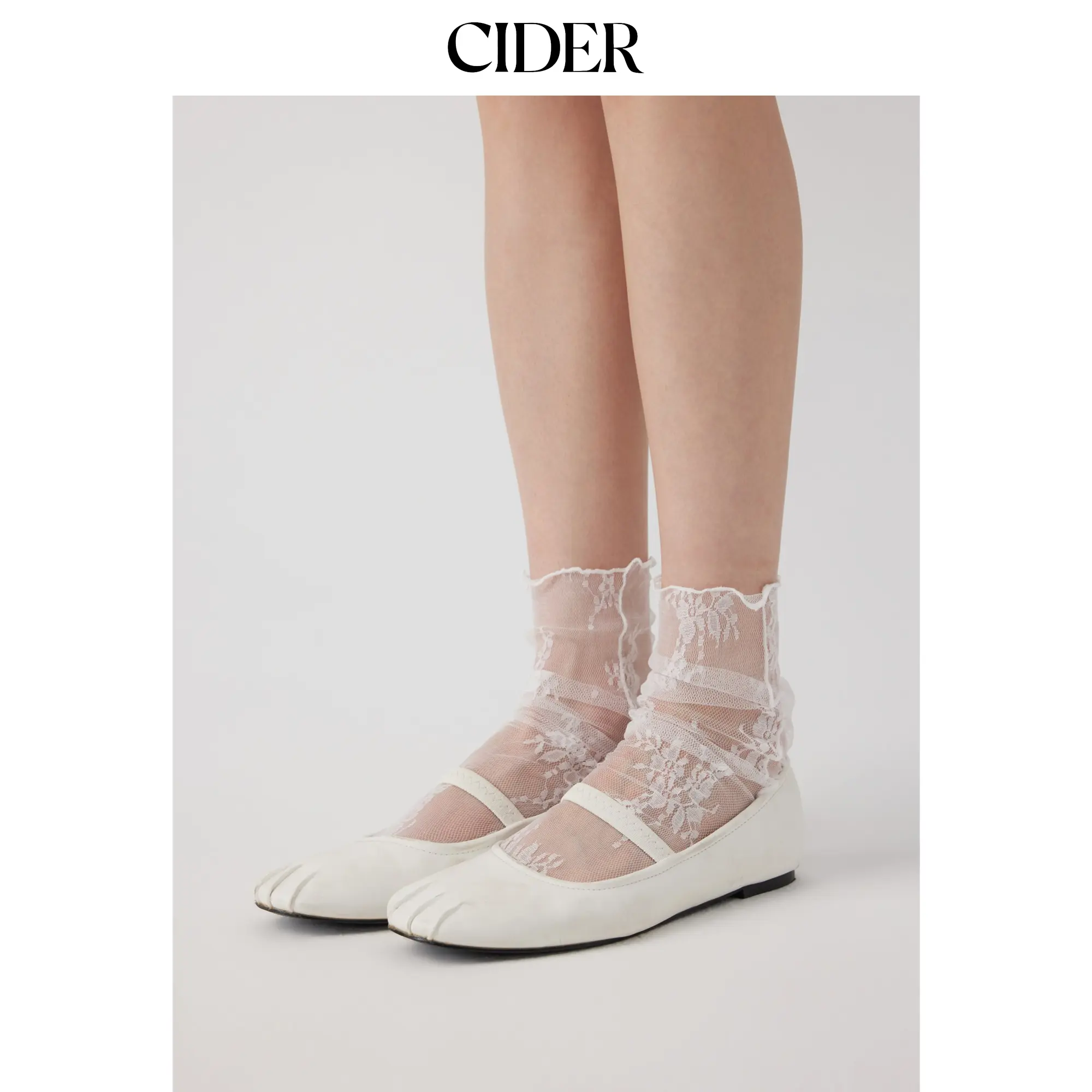 Cider FLORAL LACE CREW SOCKS