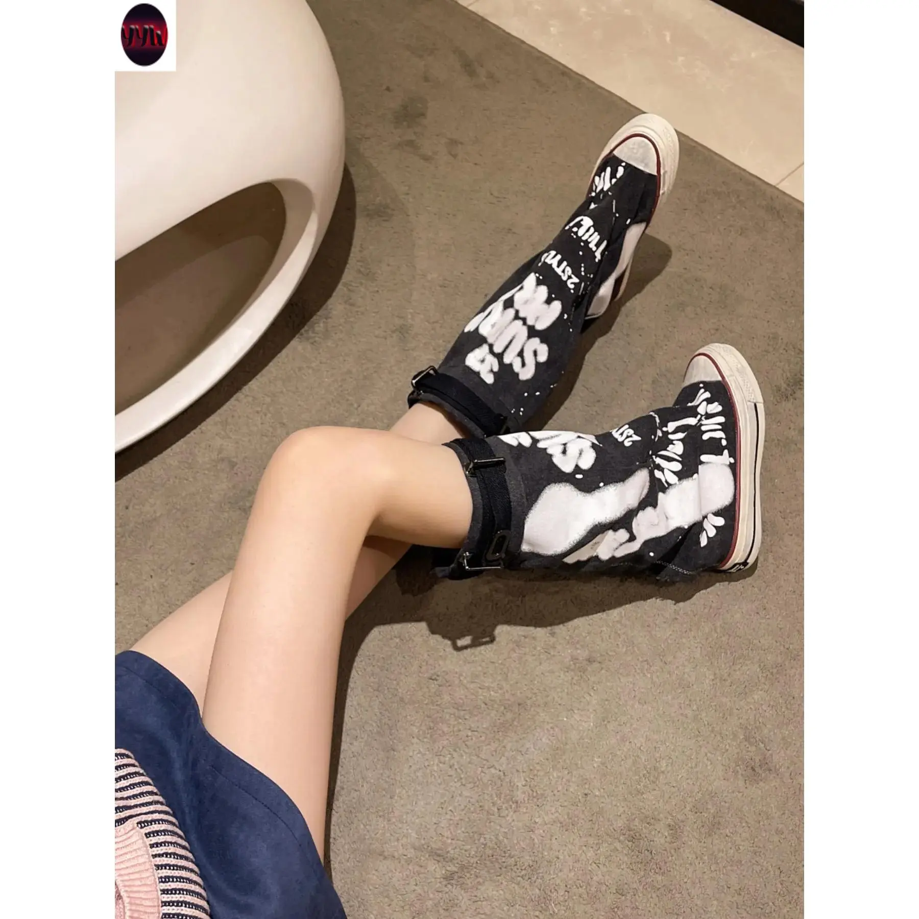 YYW1 Retro Graffiti Tube Boots, Vintage Booties, General Boot, Trendy Boots, Round Toe Boots, Canvas Two-Wear Design Style Casual Shoes, Perfect Festivals, Fashion, Daily Footwear
