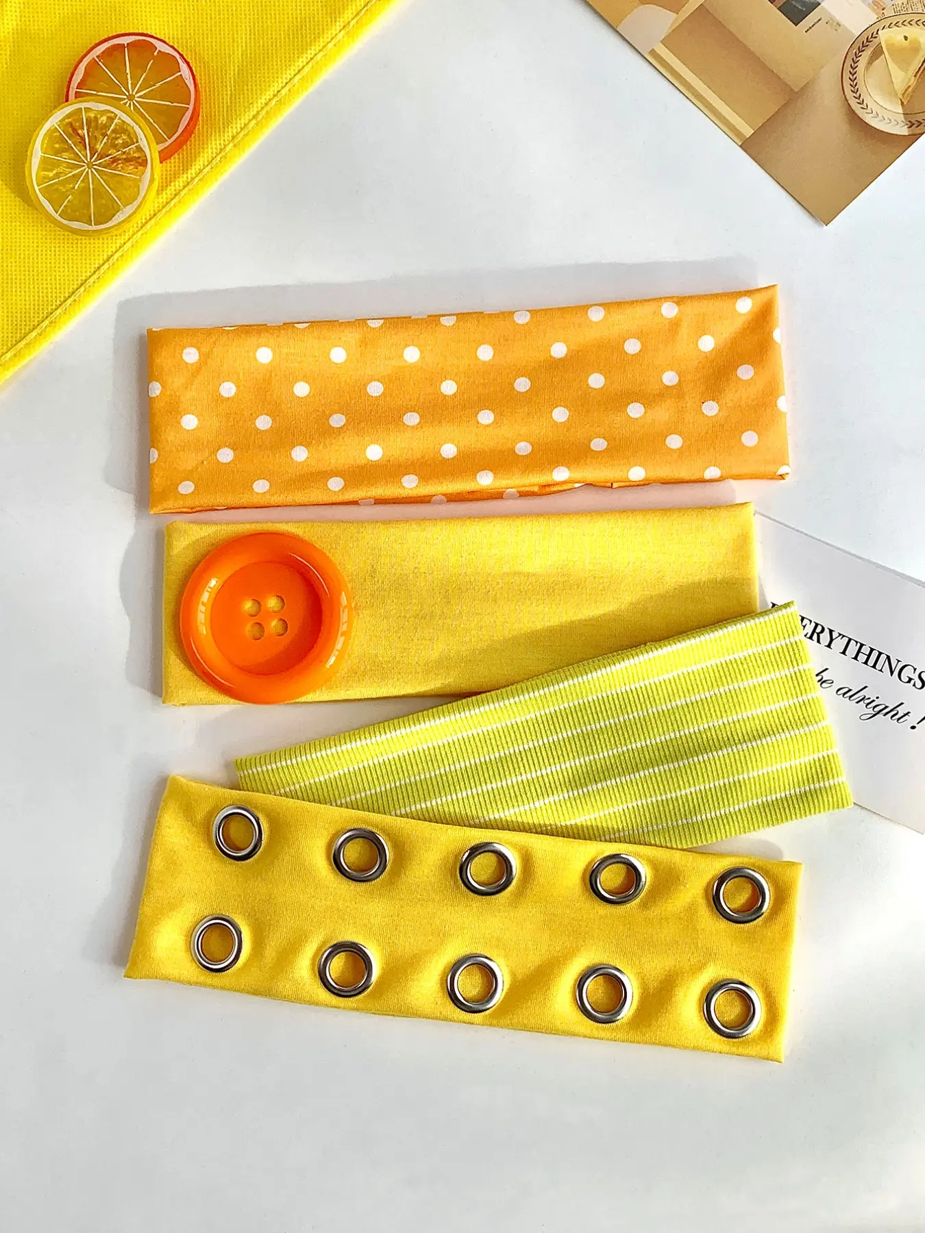 4pcs Bright Wide Elastic Hairbands Set, Polka Dot Large Button Striped Metal Hole Designs, Summer Youth Anti-Slip Hair Accessories