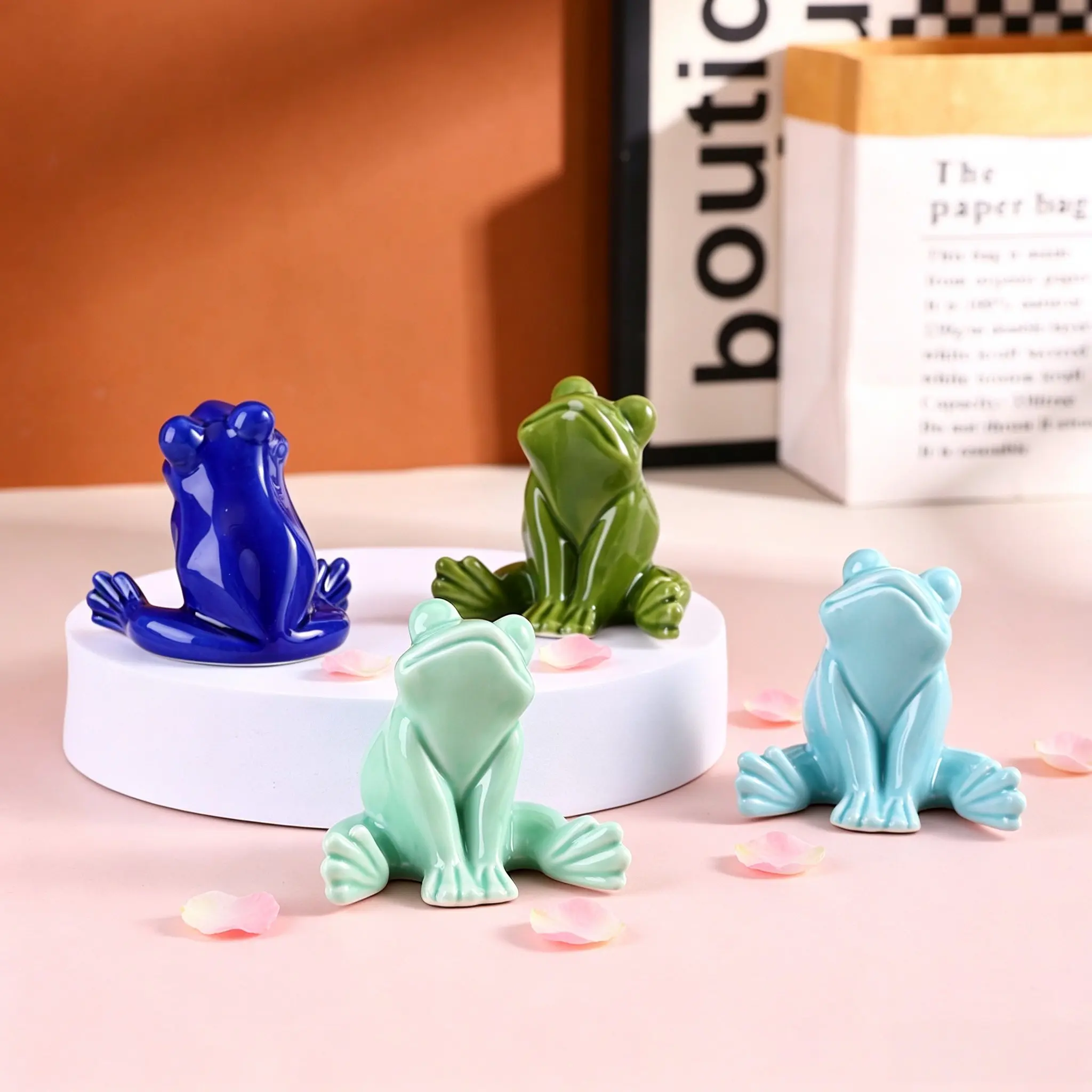 New Ceramic Frog Decorative Figurine, Home Decoration Ornament, Festival Decor, TV Cabinet, Entryway, Desk, Bathroom Decor