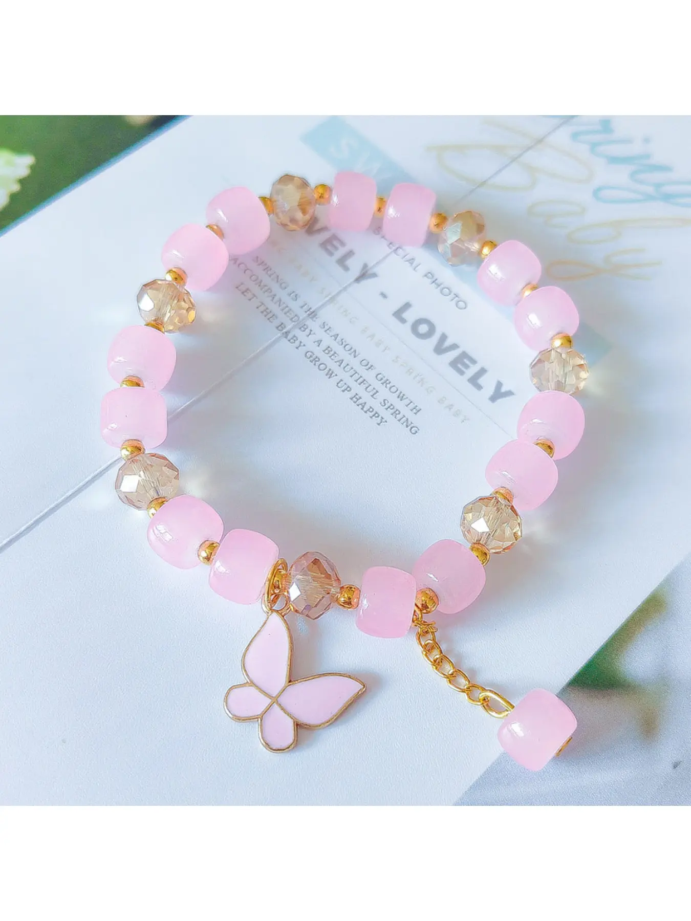 Butterfly Bracelets for Women, Elastic Beaded Bracelets with Bead Charms, Versatile Sweet Ornaments with Colorful Beads for Girls, Daily Wear Gifts for Women, All-match Elastic Jewelry for Teen Girls as Presents