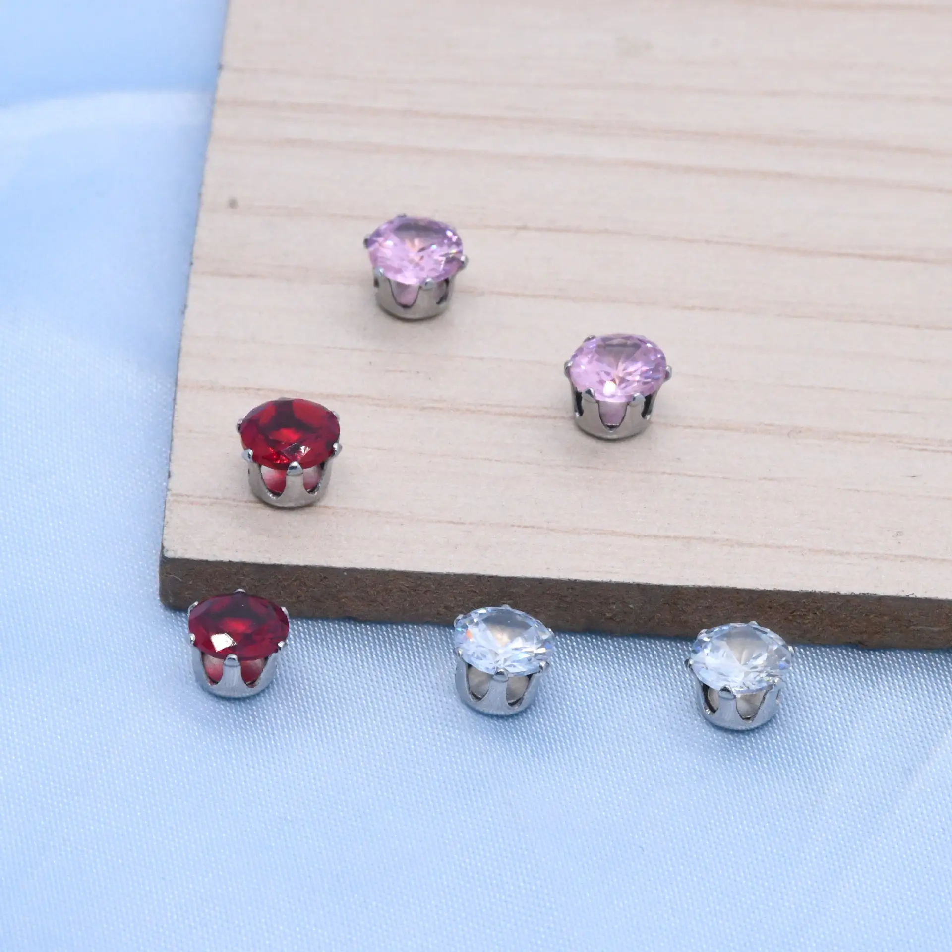 Women's Colorful Sparkly Cubic Zircon Ear Cuffs, Magnetic Clip-On Earrings, Non-Piercing Fake Cartilage Studs - Stainless Steel Magnetic Clips Costume Jewelry