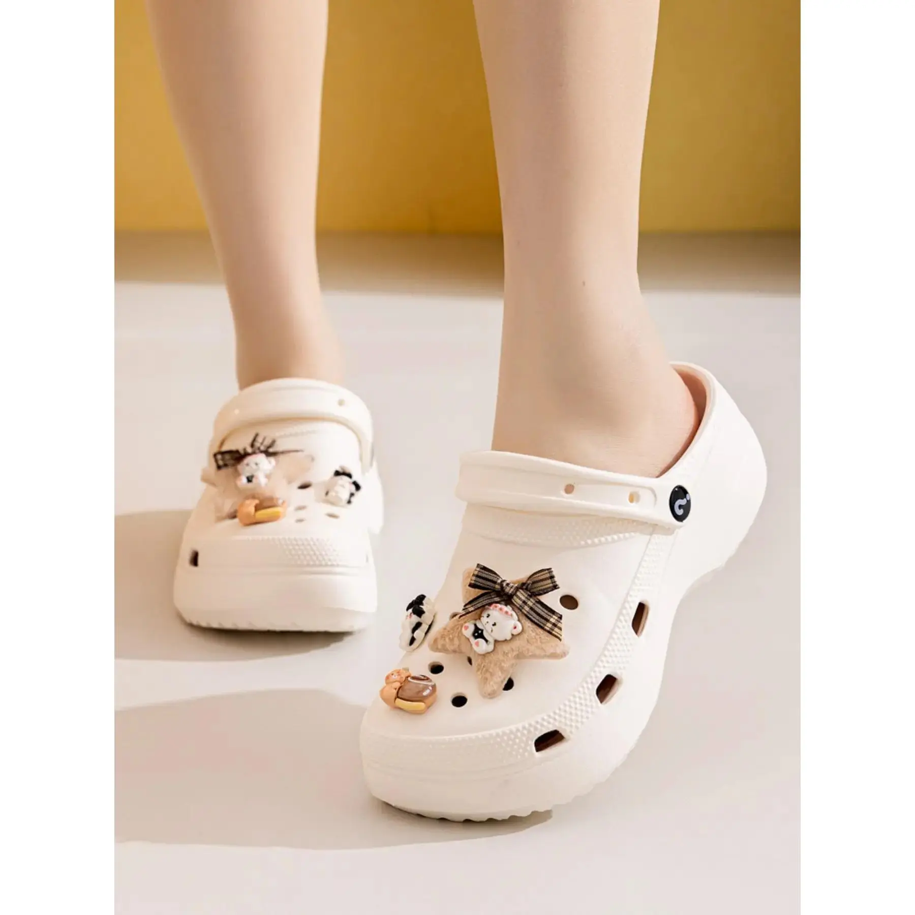 2026 Women's Cute Cartoon Cat Sandals, Summer Fashion Casual Thick Sole Slippers, Outdoor Trendy Shoes, Indoor Non-Slip Slip-On Sneakers, Footwear