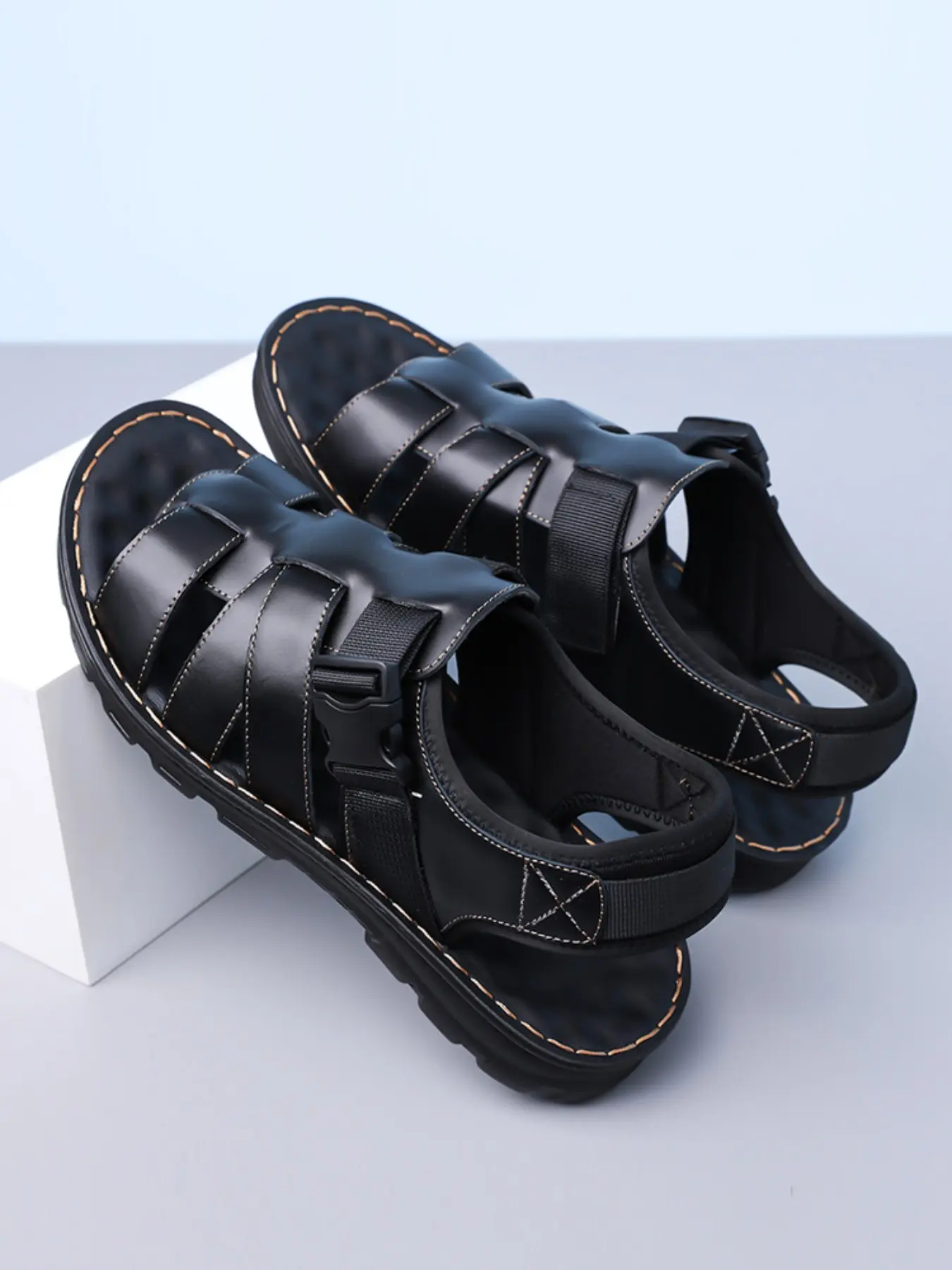 Men's High-End Leather Sandals, Soft Sole Shock Absorption, Comfortable Durable, Open-Toe Anti-Slip Casual Shoes, All Seasons