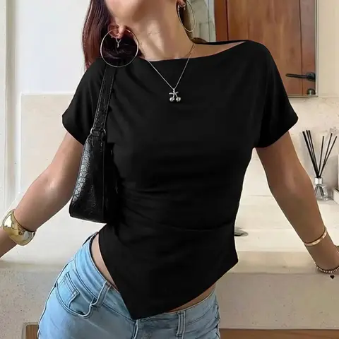 Women's Solid‑Color Boat‑Neck Irregular‑Hem T‑Shirt Top, Ruched Short‑Sleeve Slim‑Fit Tees, Y2K Casual Elegant Crop Top for Ladies, for Party Club Date Daily Wear, All‑Season Fashion, Chic Fit Casual