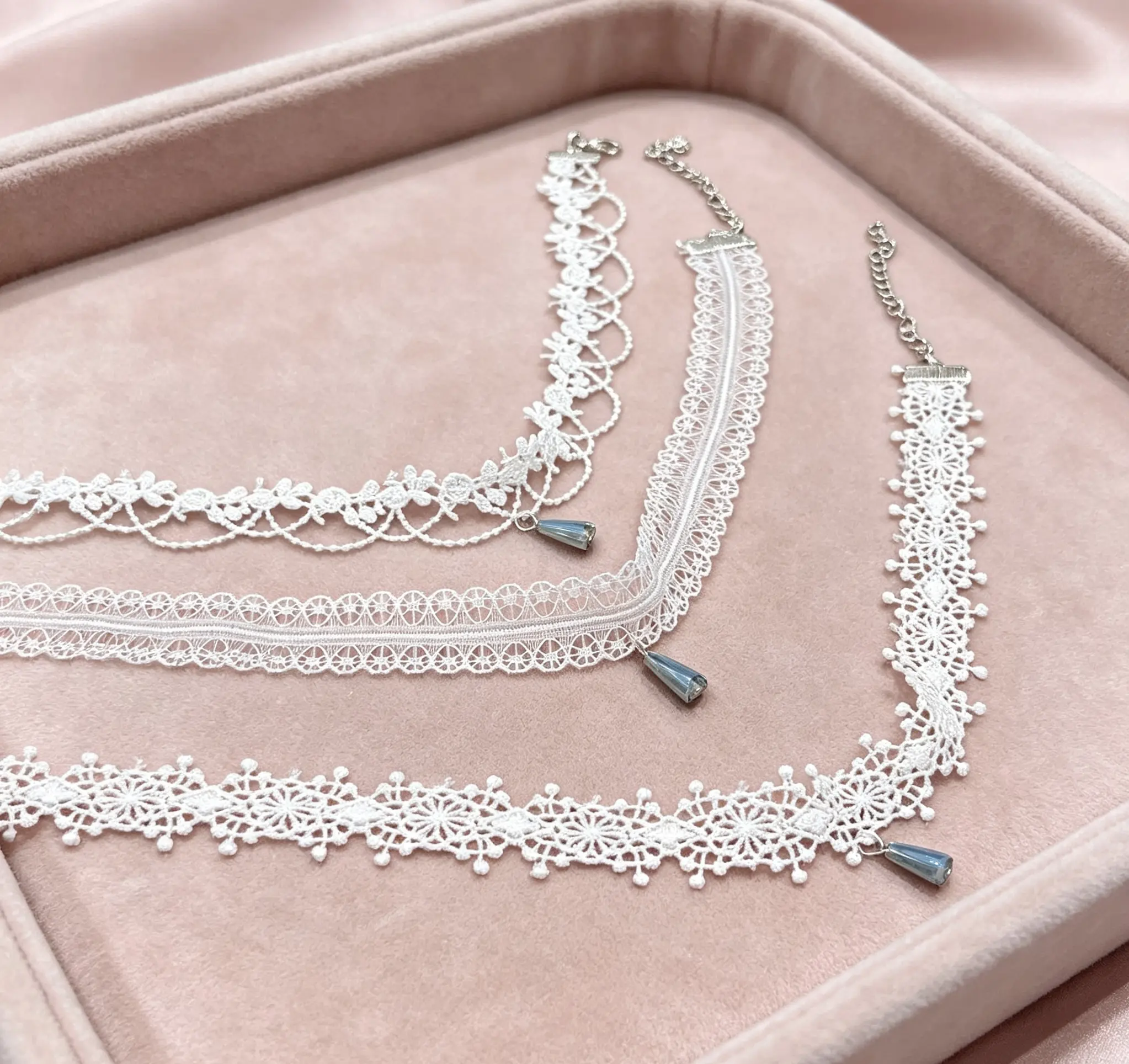 3-Piece White Lace & Pearl Choker Set - Layered Collarbone Necklace, Ethereal Fairycore Costume Jewelry