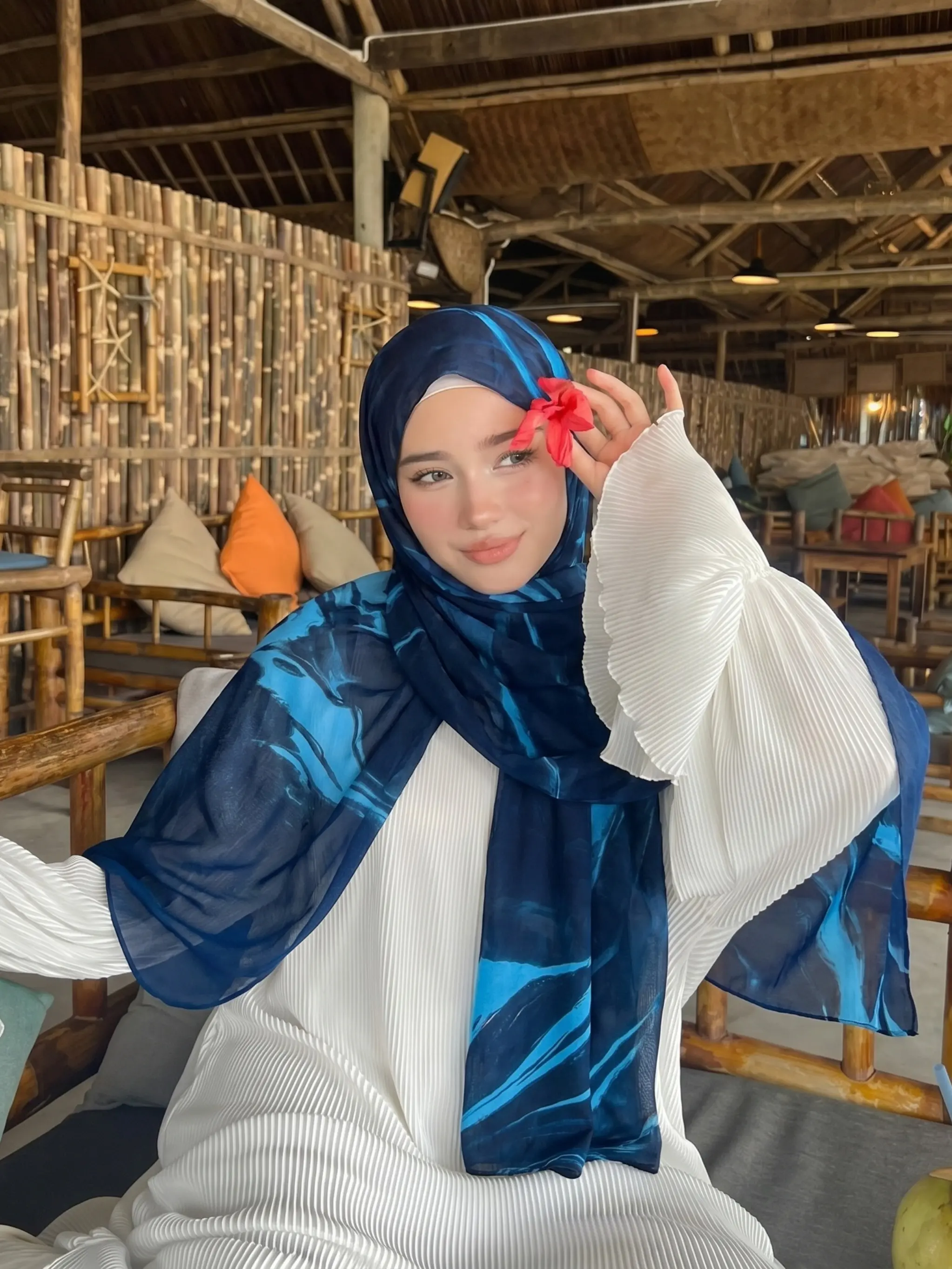 Dark Blue Fluid Marble Knit Headscarf, Muslim Hijab, Summer Beach Sun Protection Shawl, Bandana for Outdoor Activities