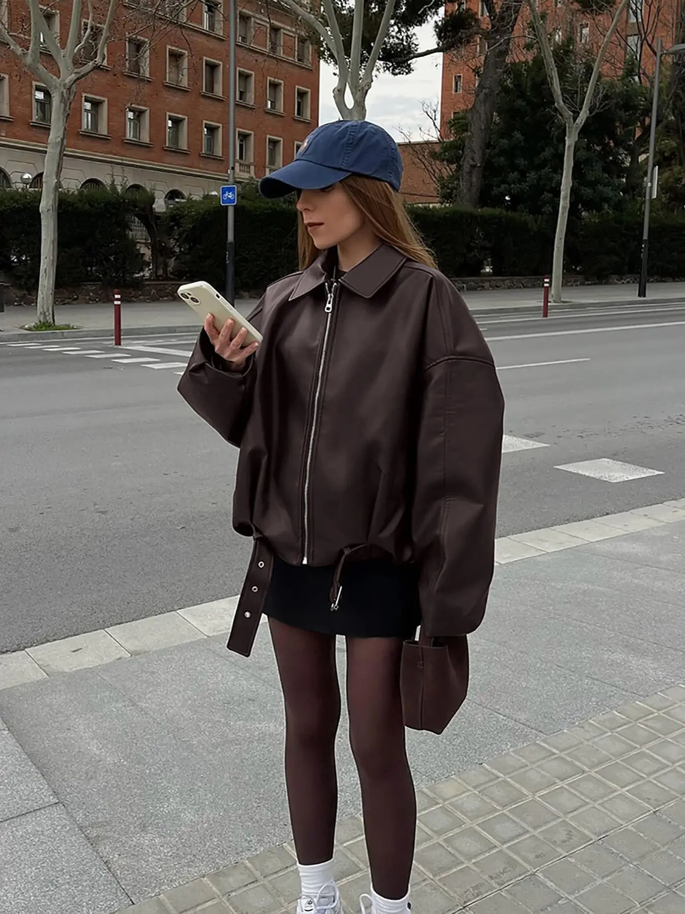Vintage Flight Jacket Short Coat for Women, Stand Collar Waist Cinched Loose Fit Motorcycle Style, Fall Winter Commute Casual Top, Pilot Look Outerwear