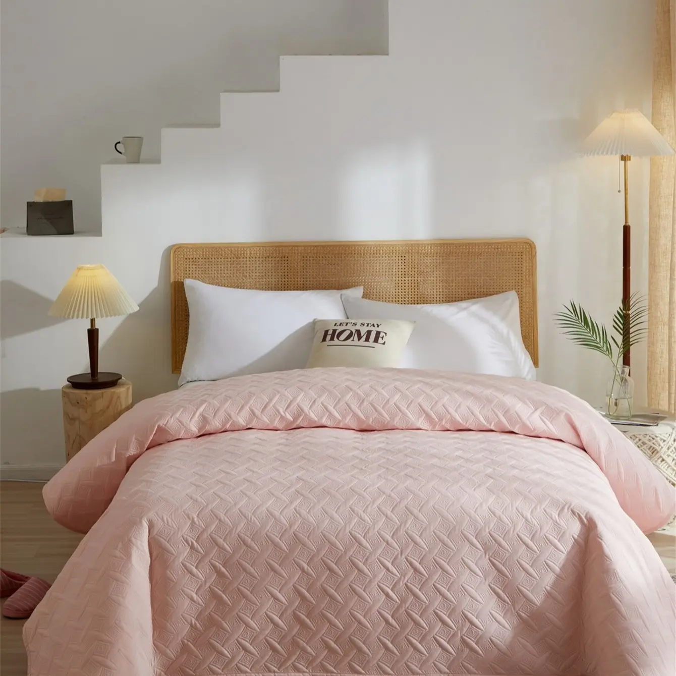 1pc Luxurious 3D Pattern Ultrasonic Heat Press Bedspread, Soft Flannel Design, Perfect Gift for Bedroom & Guest Room, All-Season Use, Bedspreads Coverlets