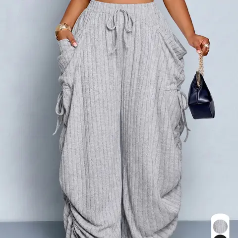 Women's Plus Size Fall & Winter Long Pants Elastic Drawstring Waist Wide Leg Trousers, High-Waist Loose-Fit Solid Pants with Functional Pockets, Casual Elegant Clothing for Daily Wear, Drawstring Palazzo Trousers
