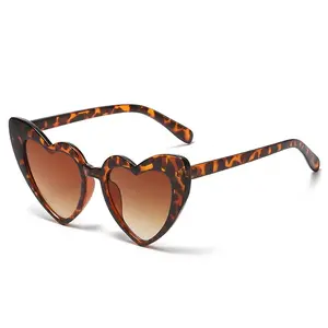 Heart Shaped Sunglasses Women Cat Eye Female Sun Glasses Luxury Brand Retro Love Black Red Eyewear Men Oversize Shade