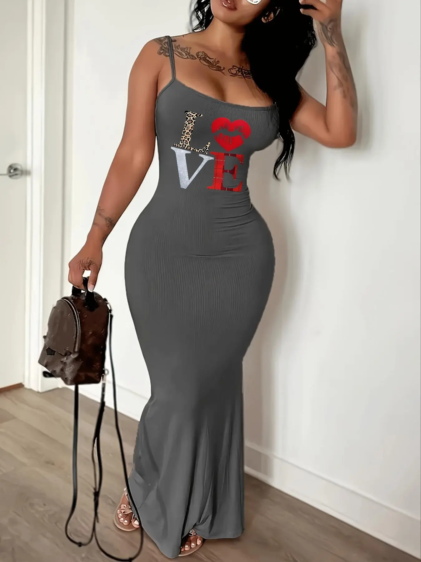 8058-L107 New Women's Sleeveless Long Dress with Thin Straps, Elastic Waist, Casual Geometric Pattern, Slim-Fitting, All Seasons, Bodycon Fitted Dress
