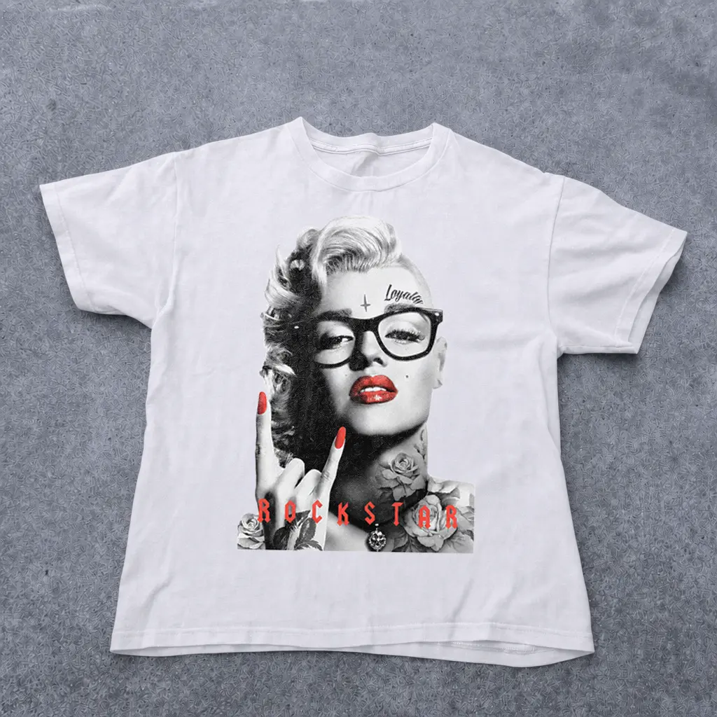 Rockstar Graphic T-Shirt – Vintage Rock Girl Portrait Tee, Y2K Retro Streetwear Shirt, Edgy Grunge Style Top for Women, Alternative Fashion Graphic Tee, Music Lover Gift