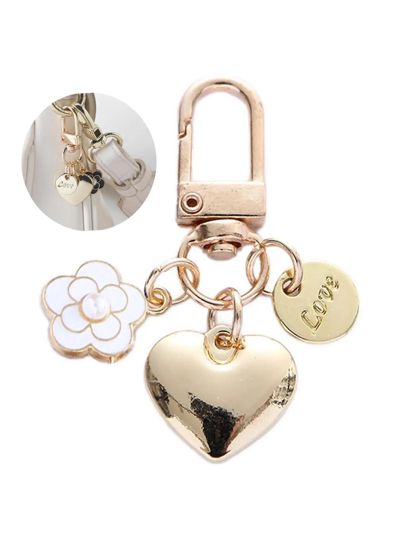 Fashion Small Heart Design Pearl Flower Women's Bag Charm Buckle Decoration Fashionable Alloy Keychain For Bags Elegant Hanging Ornament Gift Keychain For Purse