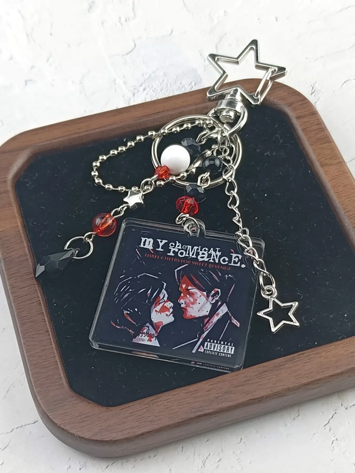 Dark Rock Acrylic Beaded Keychain, Star Charm & Crystal Beads, Stylish Accessory for Bags & Earphone Cases, Trendy Attitude, Cool Keychains