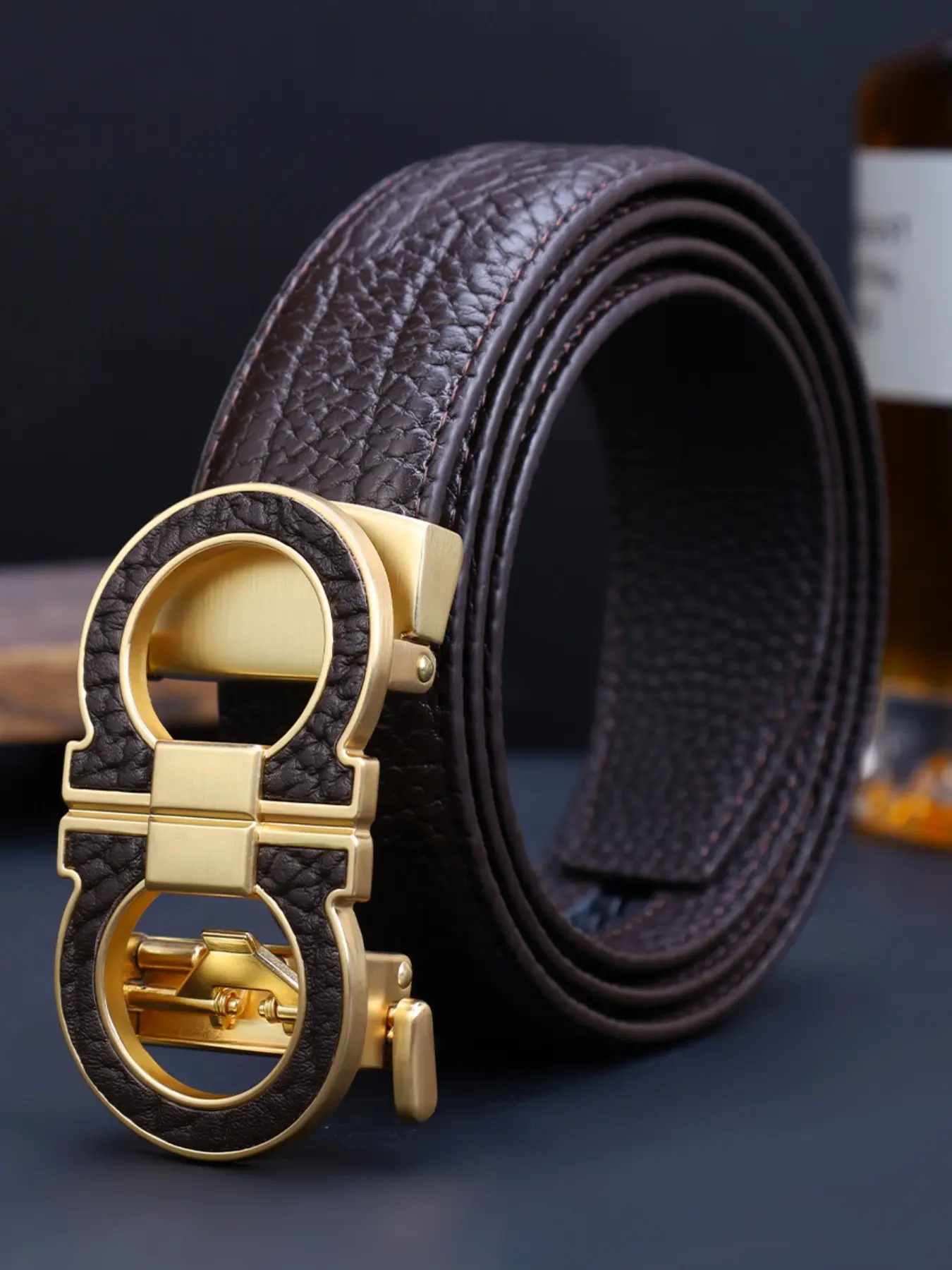 Men's Belt, Modern Style Buckle, Designer Model, Suitable for Formal and Casual Wear, Adjustable Buckle, High-Quality Outdoor Business Fashion Belt, Adjustable Belts, Dress Belts