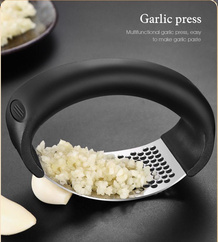 New Design Stainless Steel Garlic Press Rocker, Manual Garlic Mincer Crusher for Kitchen, Handheld Garlic Masher Tool for Fresh Garlic Paste