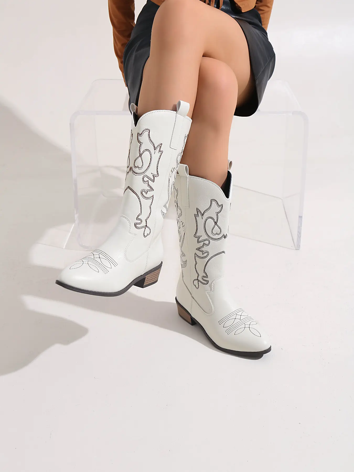 American Vintage Western Style Embroidered Mid-Calf Women's Cowboy Boots, PU Leather, Rubber Sole, Pointed Toe, Thick Heel, All Seasons