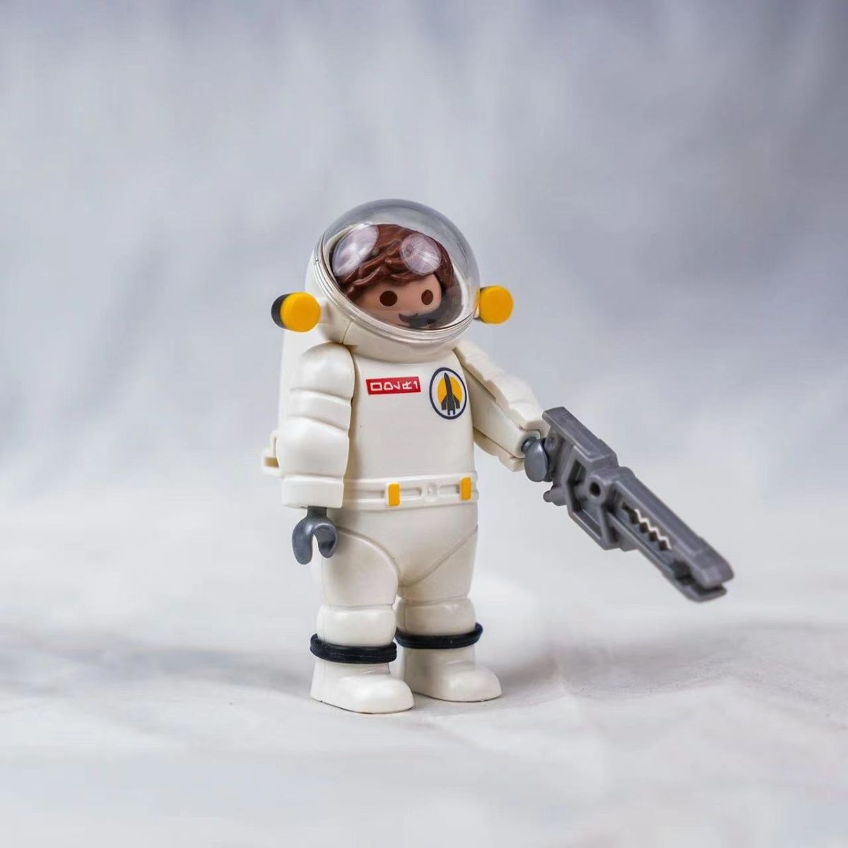 Hot-selling playmobil Mobi World 71034 Ming Box Astronaut Pilot Firefighter Doll Toys popular