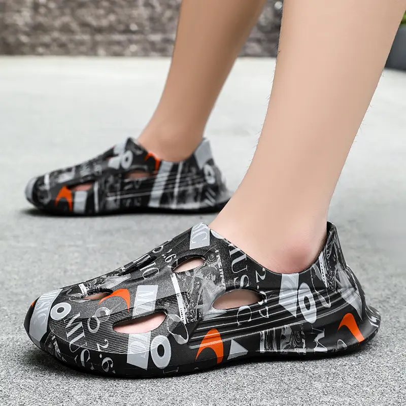 GGOR Men's Newspaper-style Letter-carved Wooden Clogs, Slip-resistant and Durable Outdoor Sandals