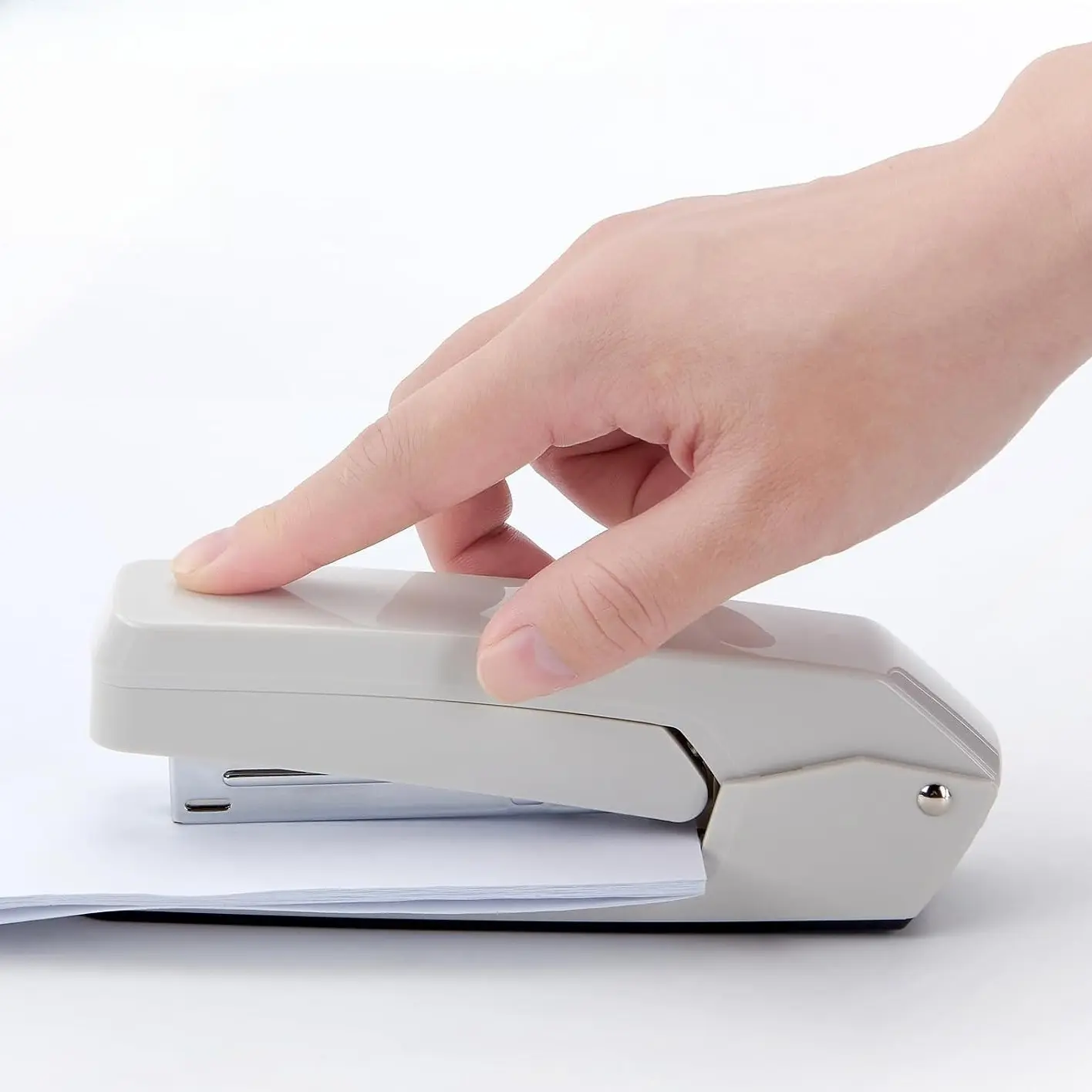 360 degree rotating desktop stapler, Swing arm rotating stapler, without staples, used for binding booklets or books, black/white, learning and working tool