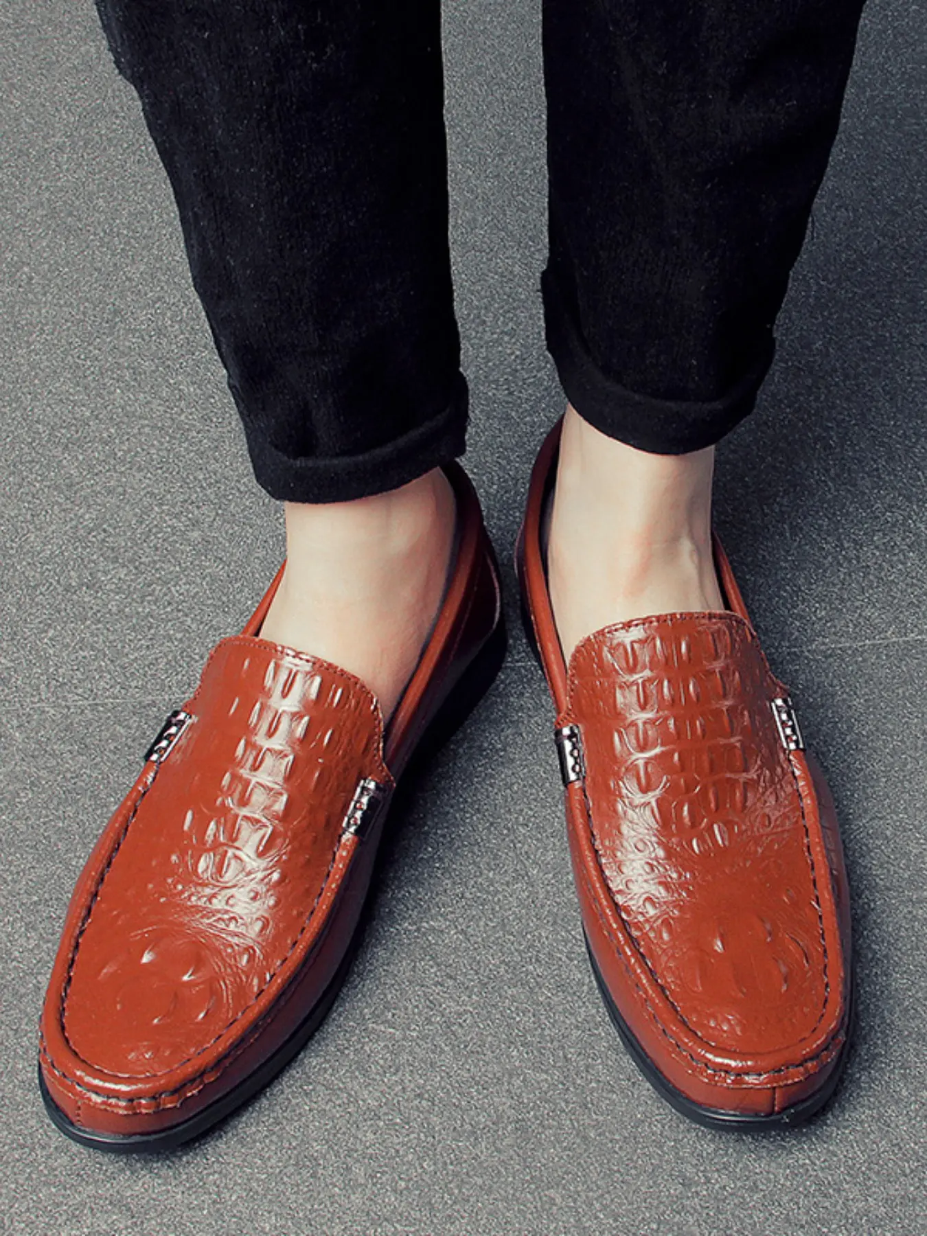 Men's Summer Alligator Pattern Embossed Loafers, Business Style Loafers, Breathable Lightweight Business Casual Shoes, Business Office Shoes, Elegant Gentlemen Commuter Footwear