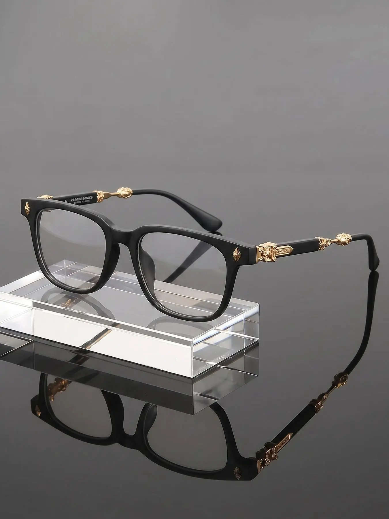 New square glasses, unisex, stylish street style, light luxury, elegant, literary, and business style frames, multiple combinations available, the perfect gift for him, ideal for daily wear, decoration, and photography.