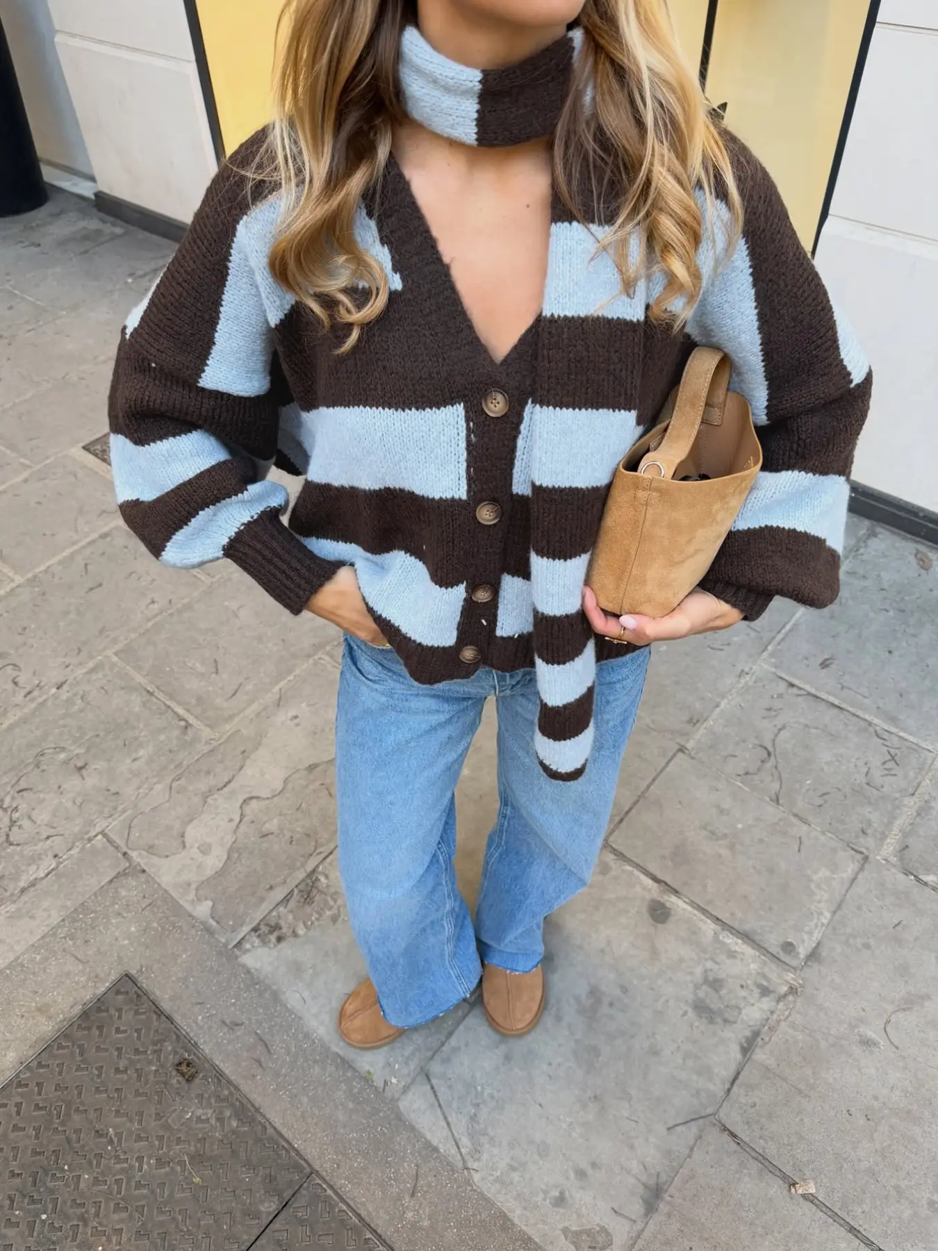 Women's Striped Cardigan Sweater with Scarf Design, Long Sleeve Loose Knitwear Button Up Knitted Top for Fall & Winter, Casual Everyday Fashion Women's Clothing Knitwear