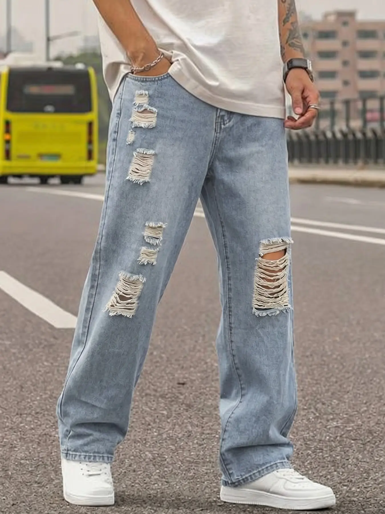 Men's Washed Vintage Slim Straight Leg Ripped Jeans, Non-Elastic Light Blue Denim Jeans, Perfect for Casual Outings