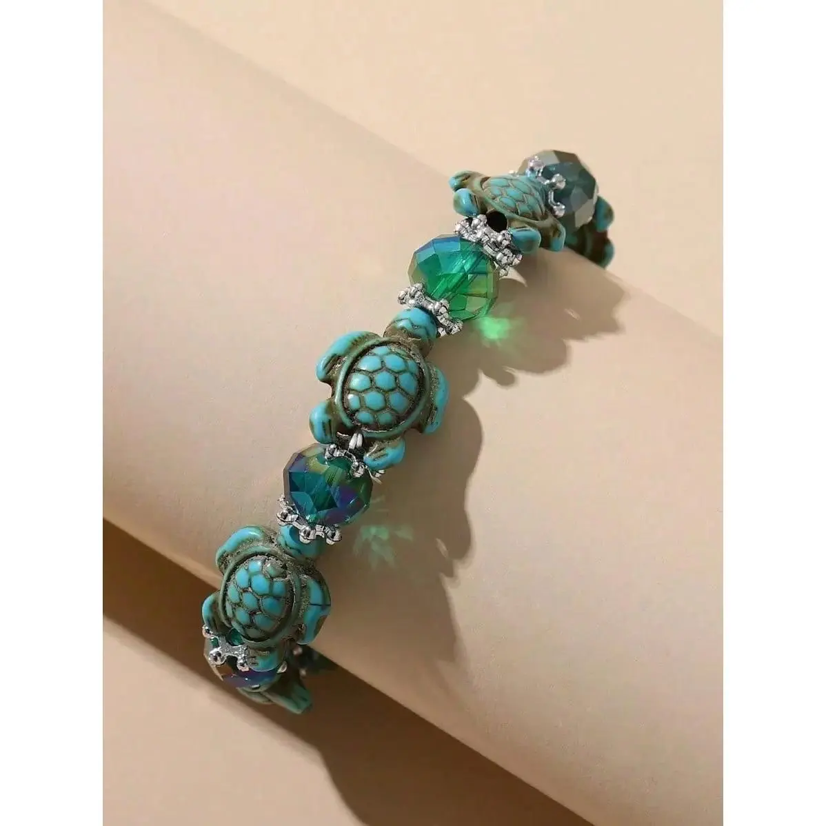 Women's Boho Beaded Stretch Bracelet - Faceted Green Crystal, Faux Turquoise Sea Turtle Charms, Vintage Coastal Aesthetic Jewelry for Summer Beach Vacation, Gift