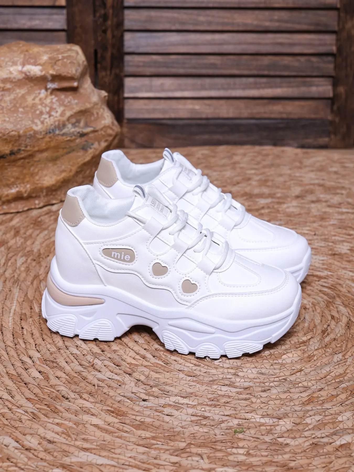 Heart Mie Logo PU Lace-Up Hidden Heel Thick Sole Dad Shoes, Full Palm High Elastic Soft Pad Anti-Slip Rubber Bottom, Women's Casual Waterproof Sneakers
