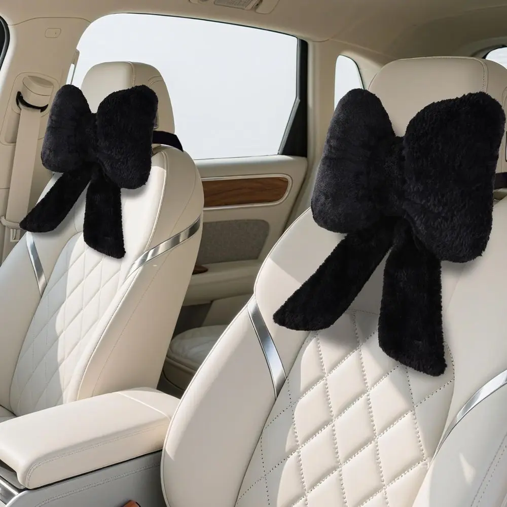 Plush bow-knot neck pillow—suitable for both commuting and office use—providing gentle support to relieve neck pressure.