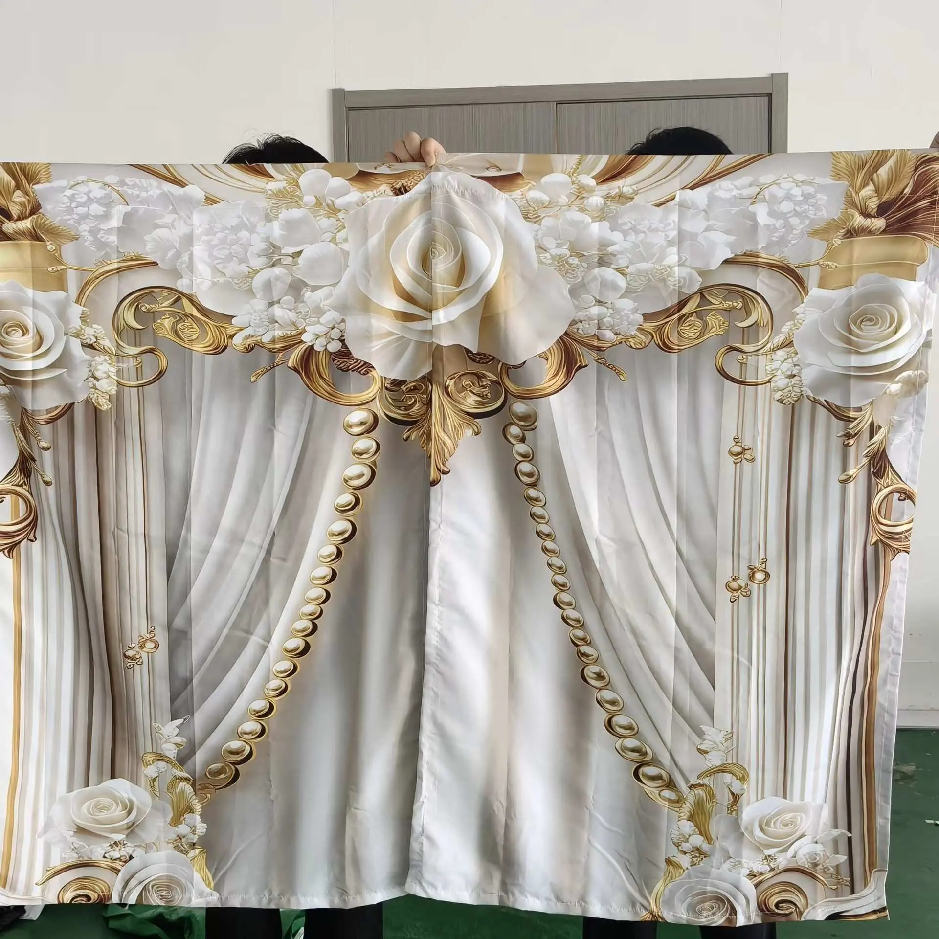 2 pieces of high-definition digital platinum rose imperial pattern printed curtains. Filtered, fade-resistant, washable by hand and machine, suitable for bedroom and living room home decoration Window Curtain Window Drapes Home Decorative Curtain