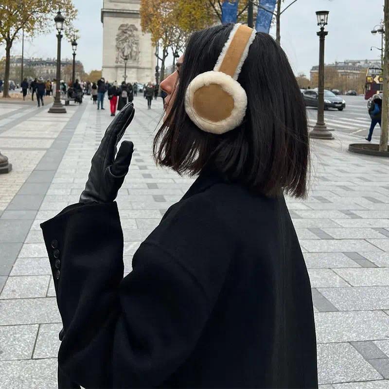 Wool Plush Earmuffs Ear Warmers Women New Khaki Fashion Sheepskin Fur Earmuffs For Winter Warm Headphones Muffs Woman Cover